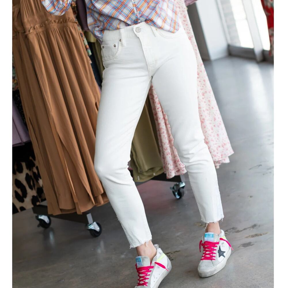 MOUSSY Burnside Distressed Raw Hem Low Rise Skinny Jeans White Size 24